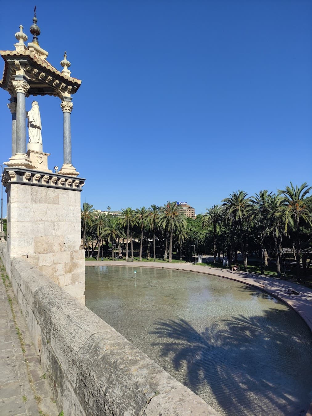 Turia Gardens Pond, Spain
