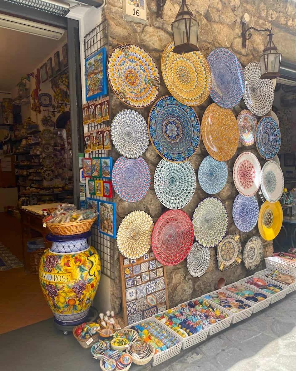 Handcrafted ceramics, Ravello