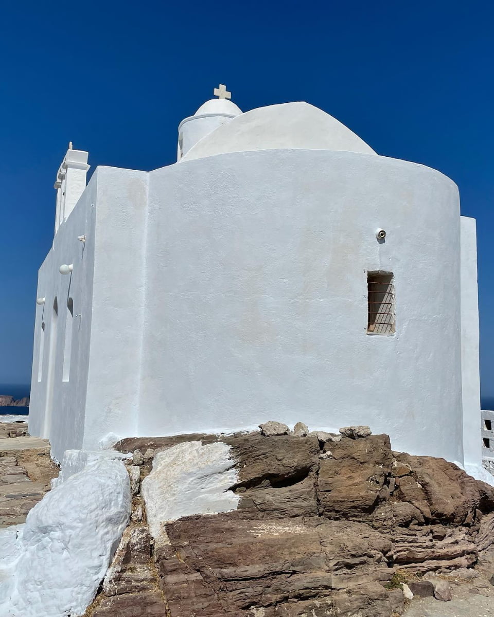 Plaka Castle, Milos