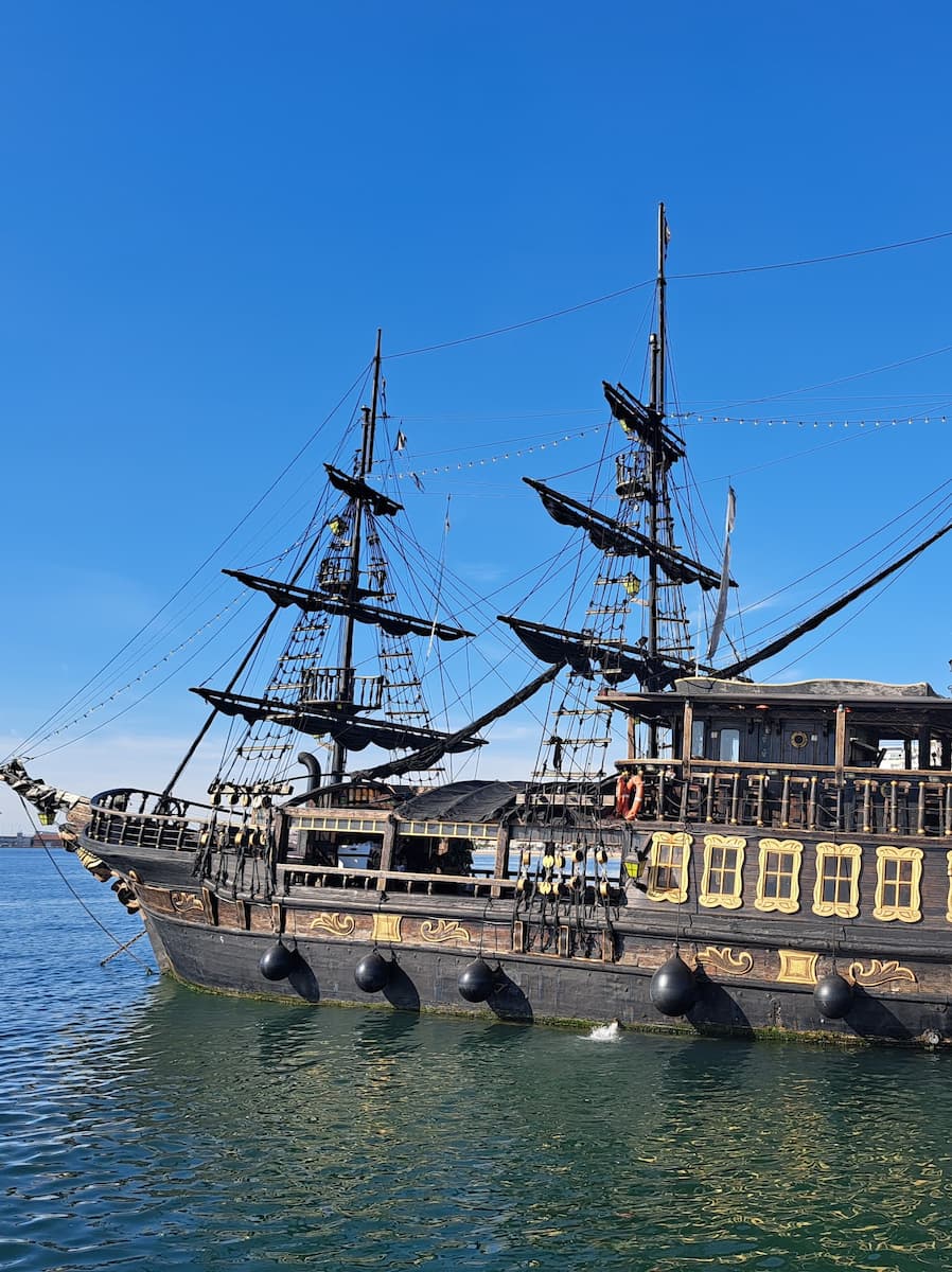 Attraction "Pirate Ship", Waterfront Promenade Thessaloniki