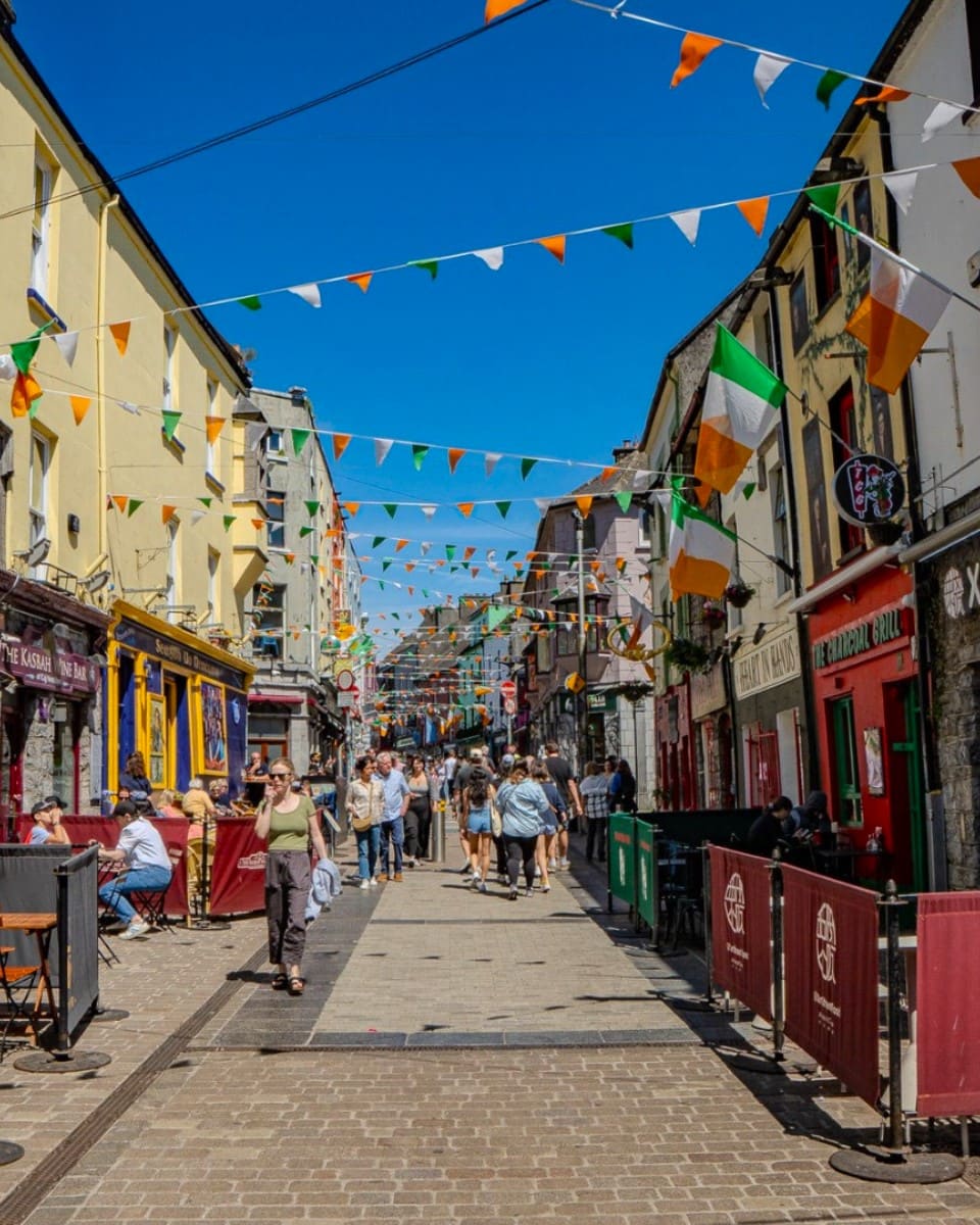 Galway, Dublin