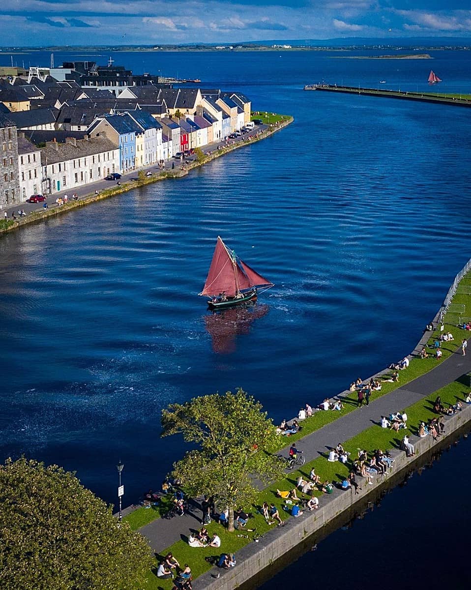 Galway, Dublin