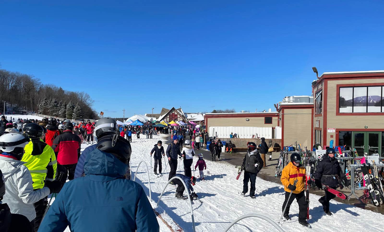 Wachusett_Mountain_Near_Boston