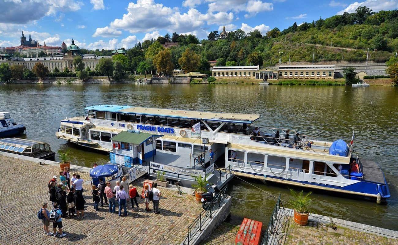 Boat trip on the Vltava, Prague