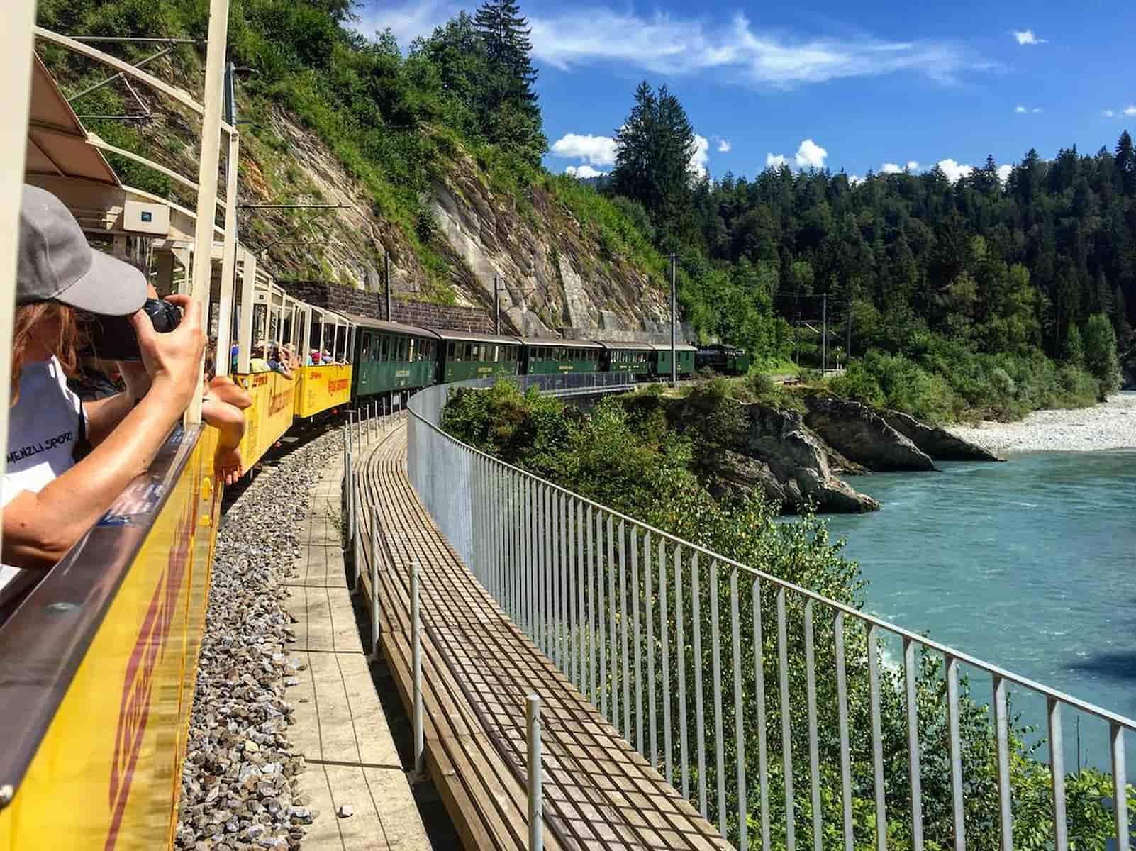 Clà Ferrovia Scavenger Hunt