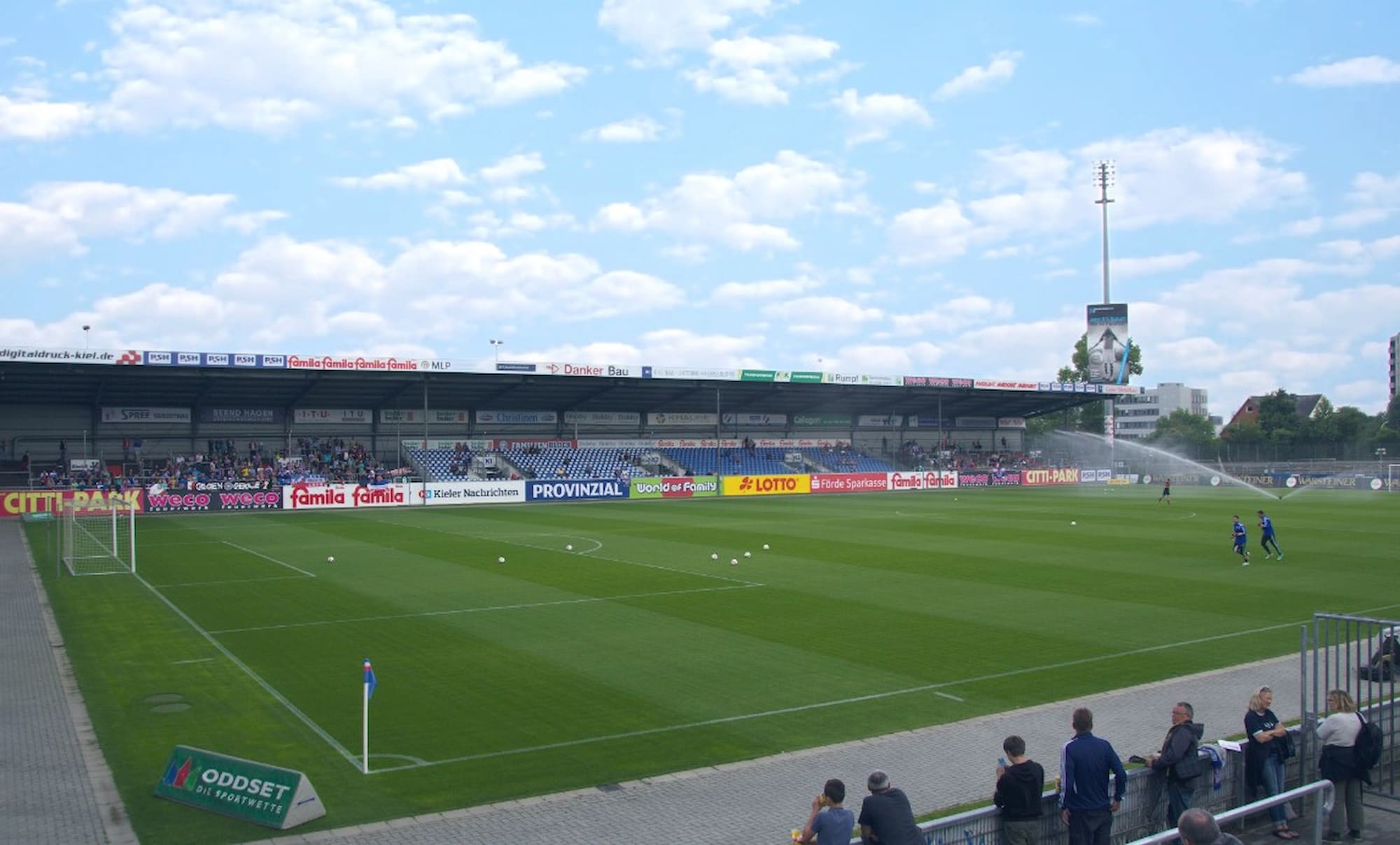 Holstein-Stadion, Kiel