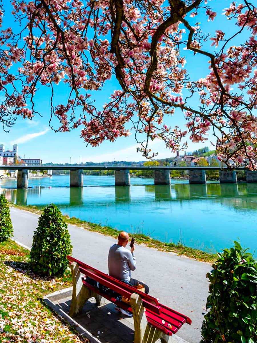 Inn Promenade, Passa