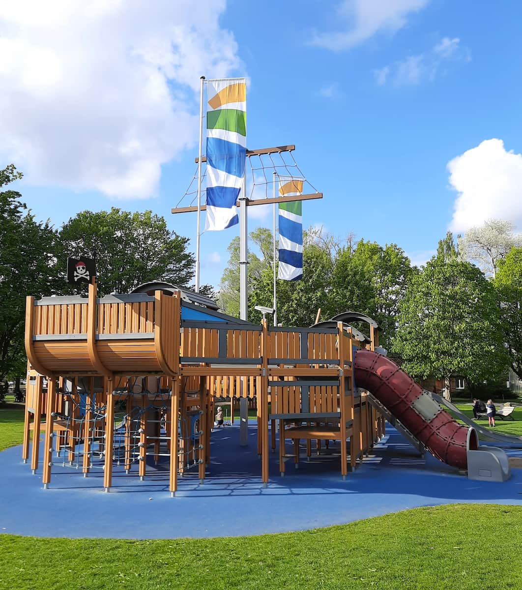 Playgrounds and Play Areas Constance
