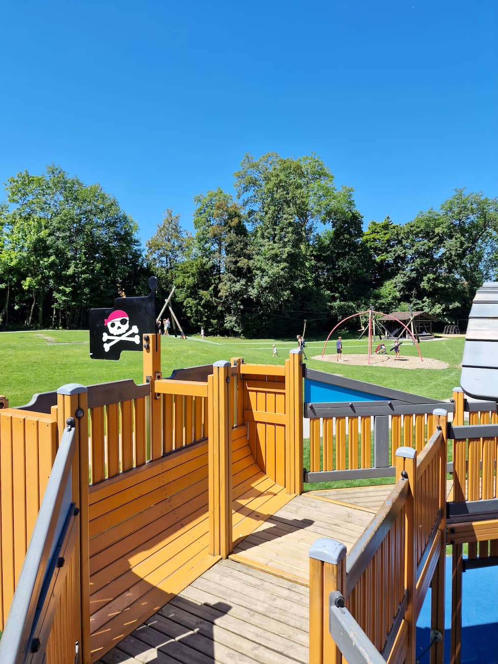 Playgrounds and Play Areas Constance