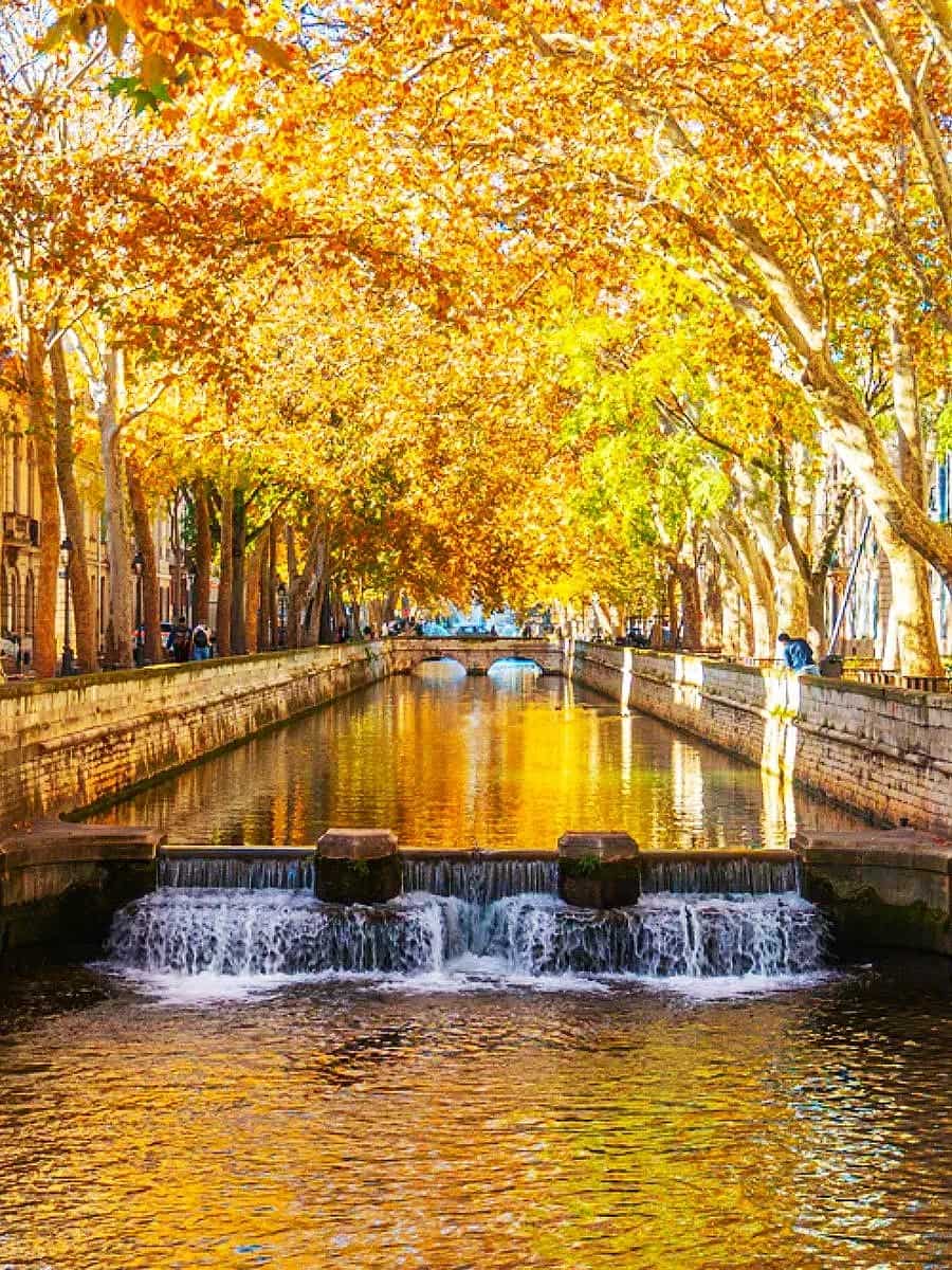 Autumn in Nîmes