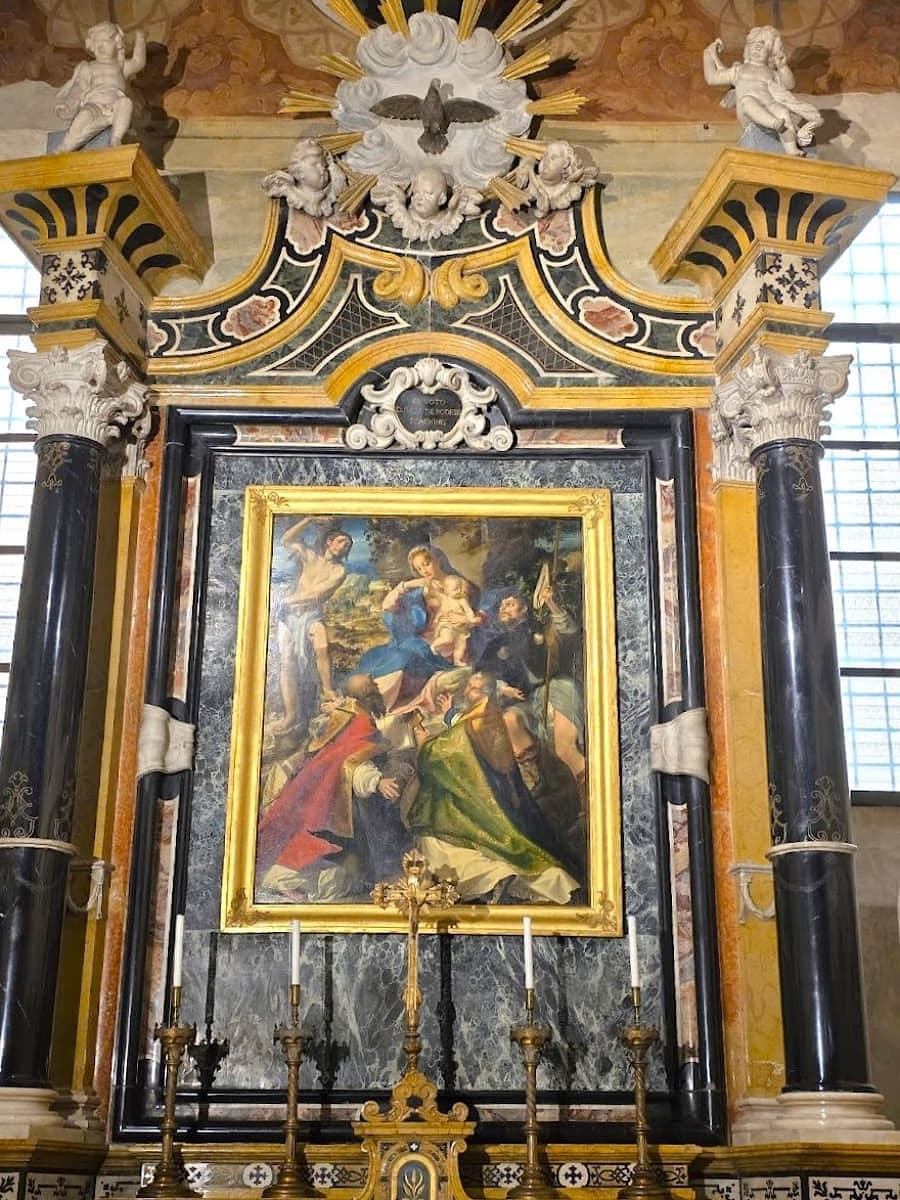 Inside of Basilica di Santa Maria della Steccata, Parma
