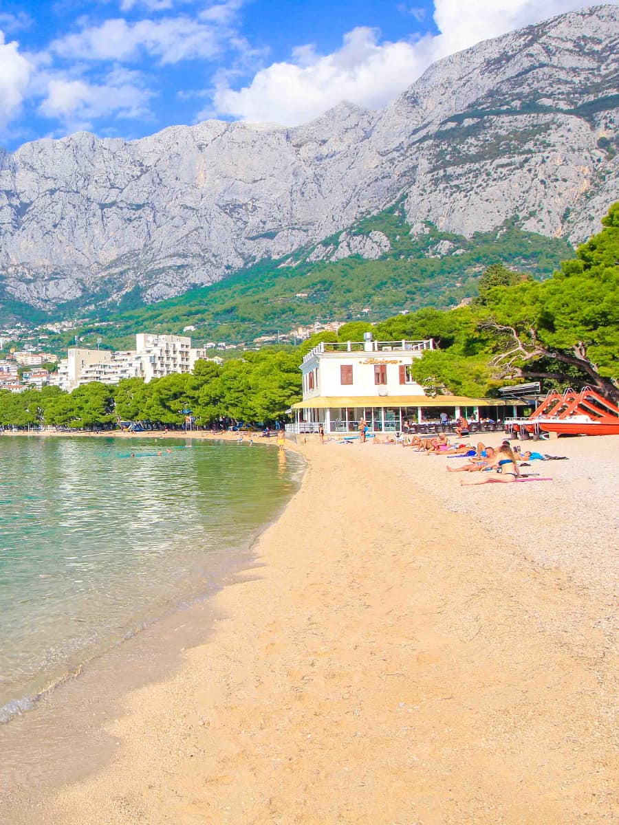 Donja Luka, Makarska