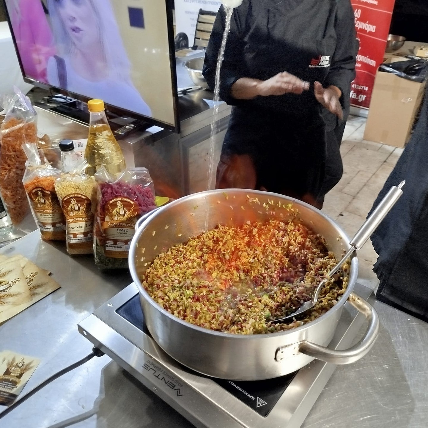 Food Celebrations, Piraeus