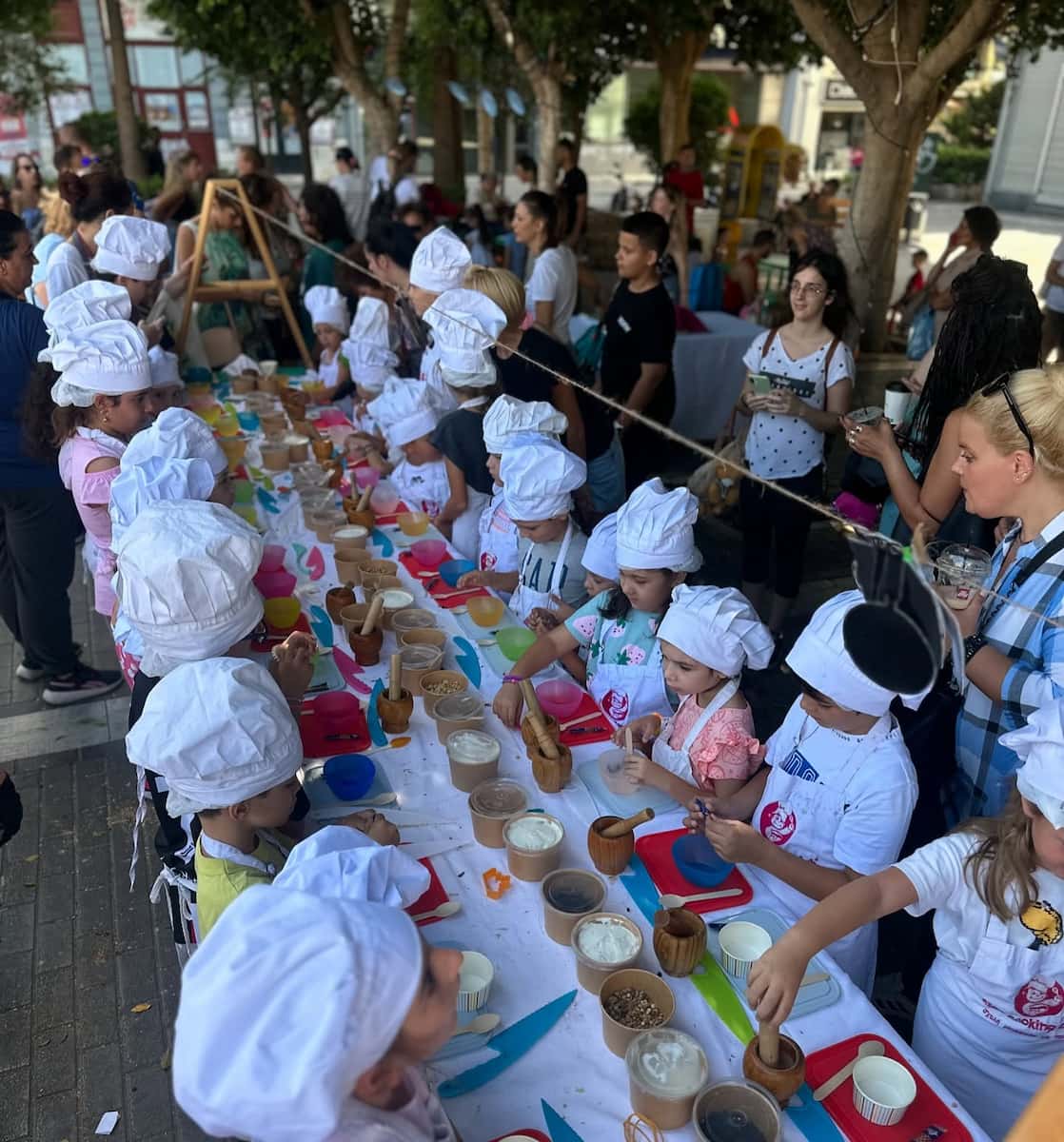 Food Celebrations, Piraeus