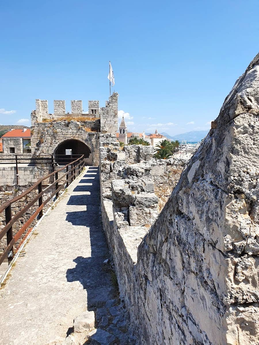 Kamerlengo Castle, Trogir