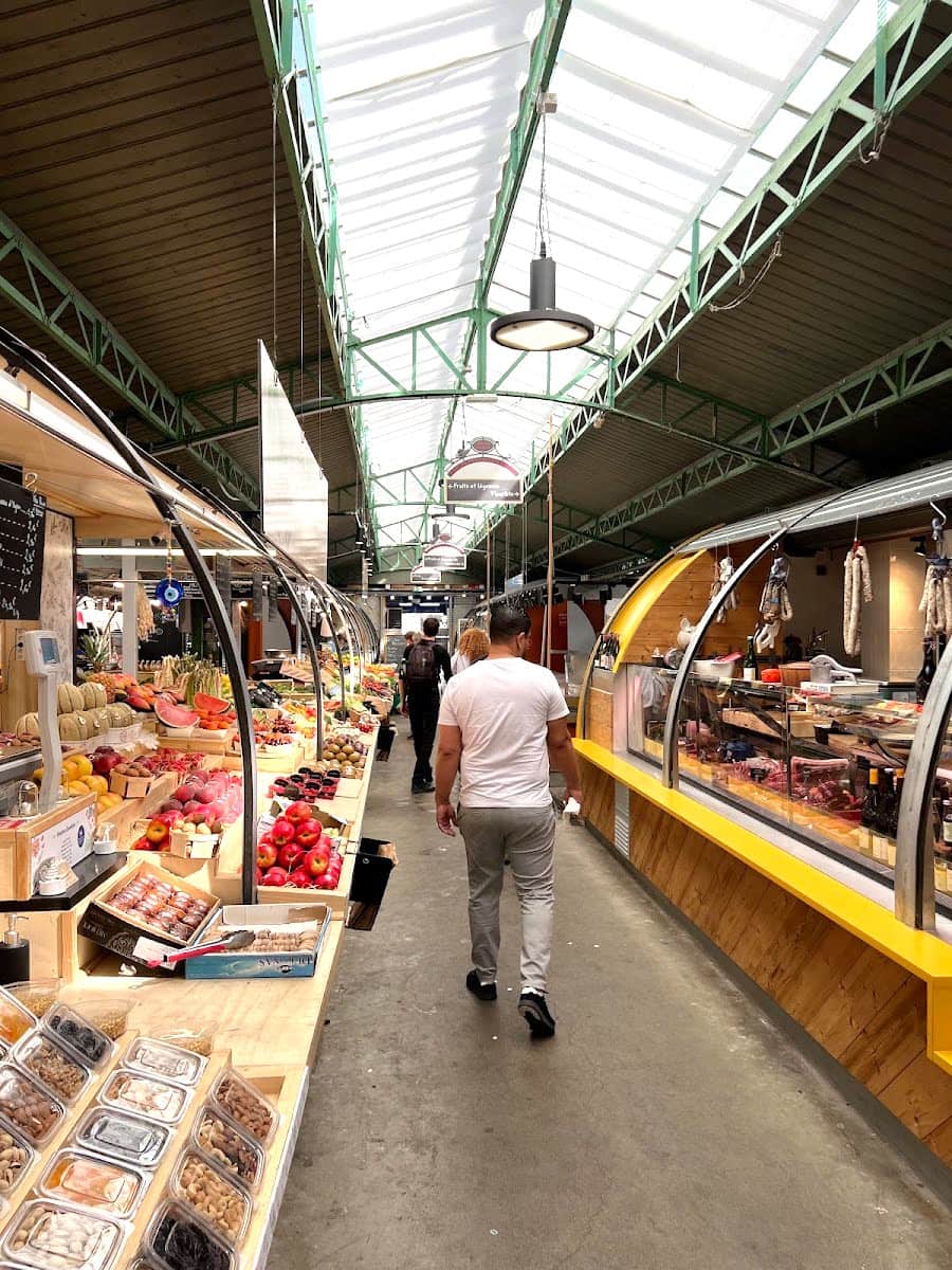 Marché des Enfants Rouges, Le Marais
