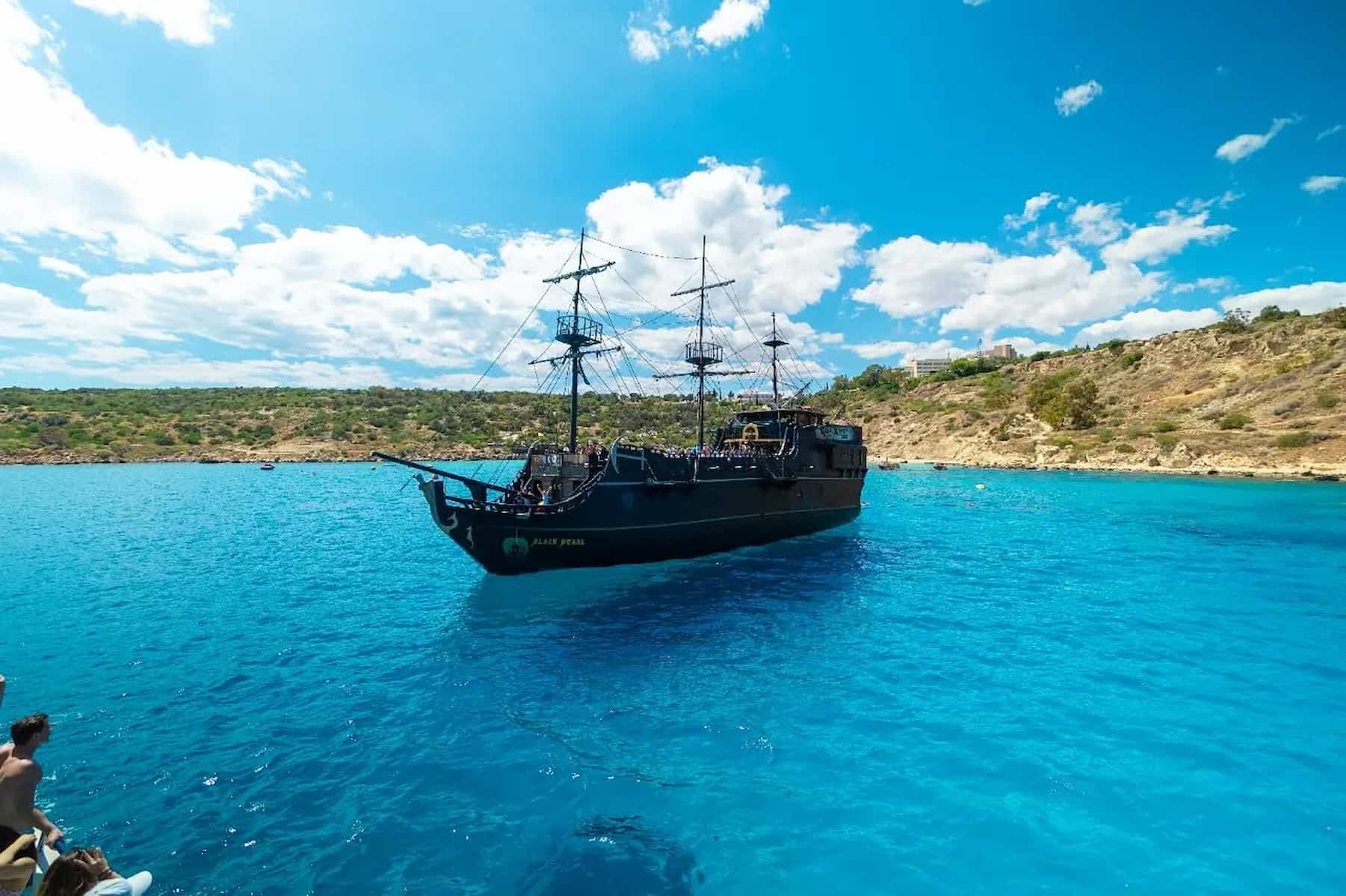 Mini Pirate Boat Cruise