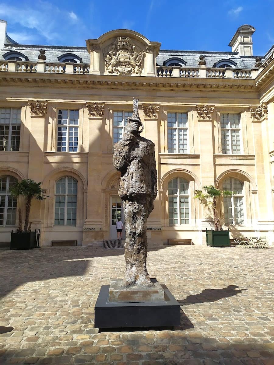 Musée d'art et d'histoire du Judaïsme, Le Marais
