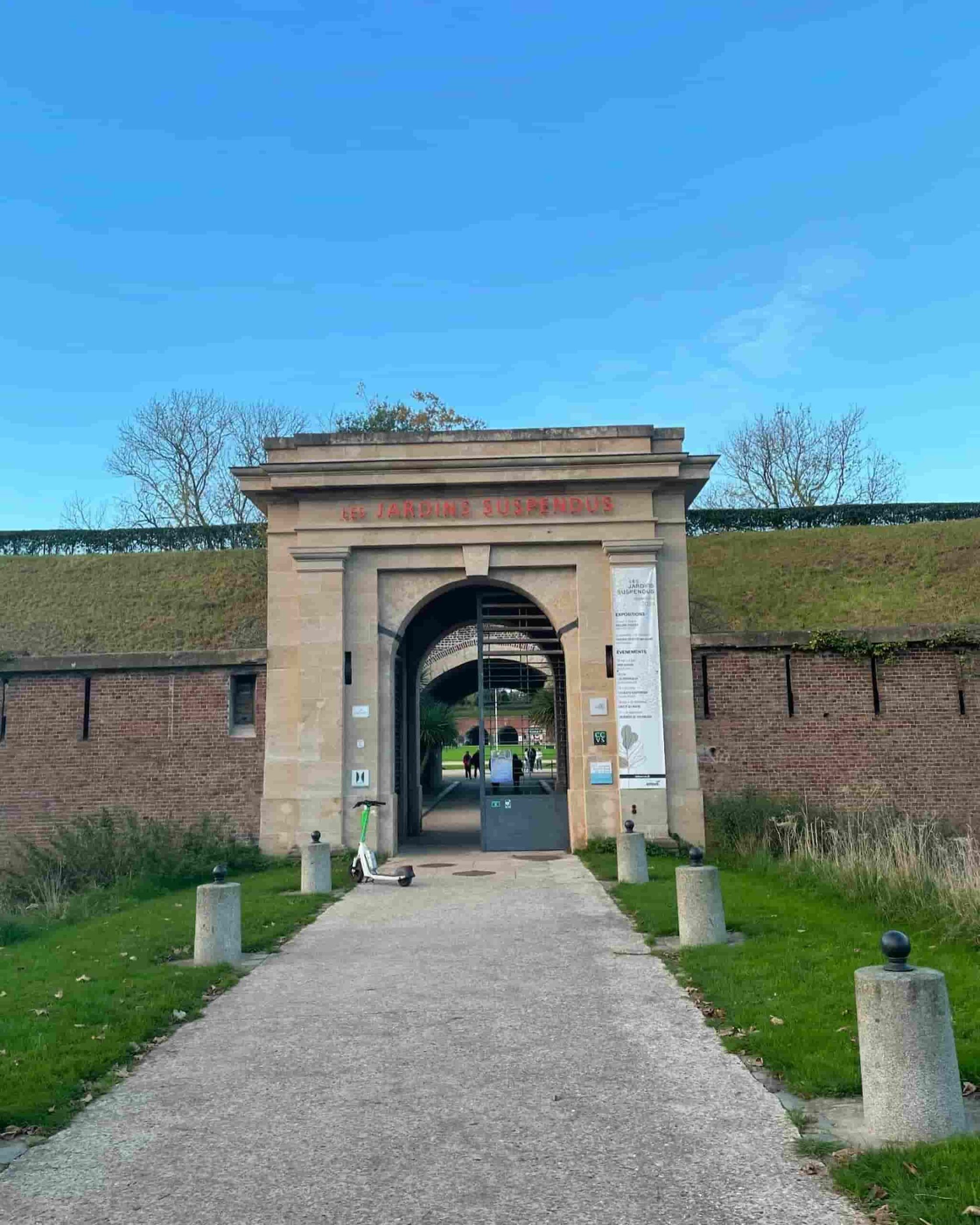 The Hanging Gardens, Le Havre