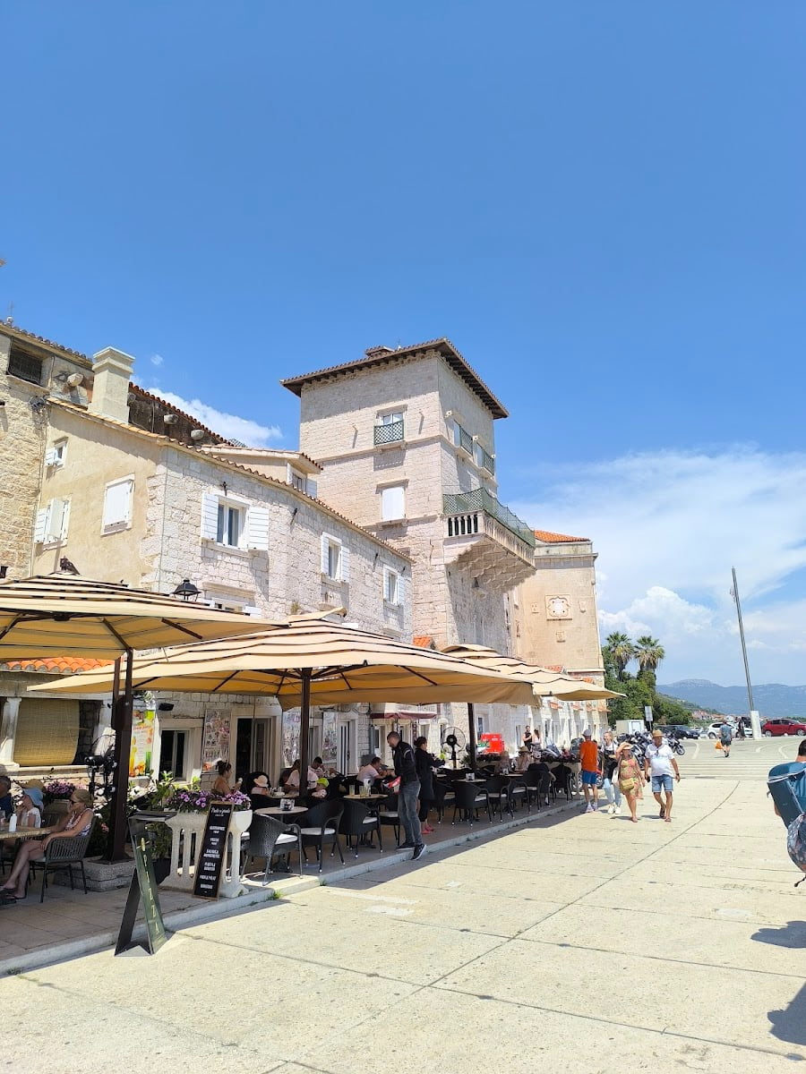 Trogir Promenade