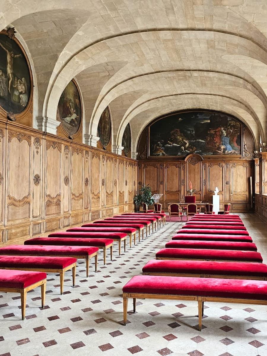 Inside of Abbaye aux Hommes, Caen