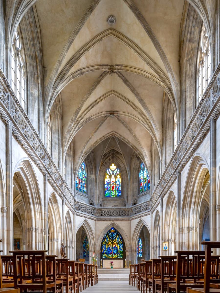 Inside of Abbaye aux Hommes, Caen