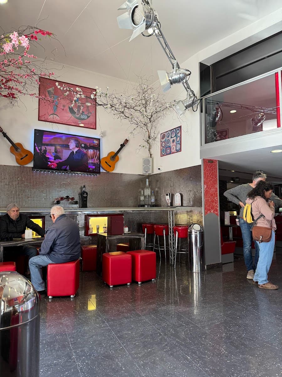 Caffè Pink Lady, Ostuni, Puglia