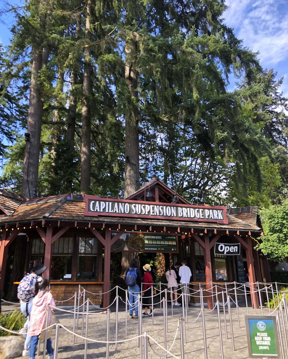 Capilano Suspension Bridge, Vancouver