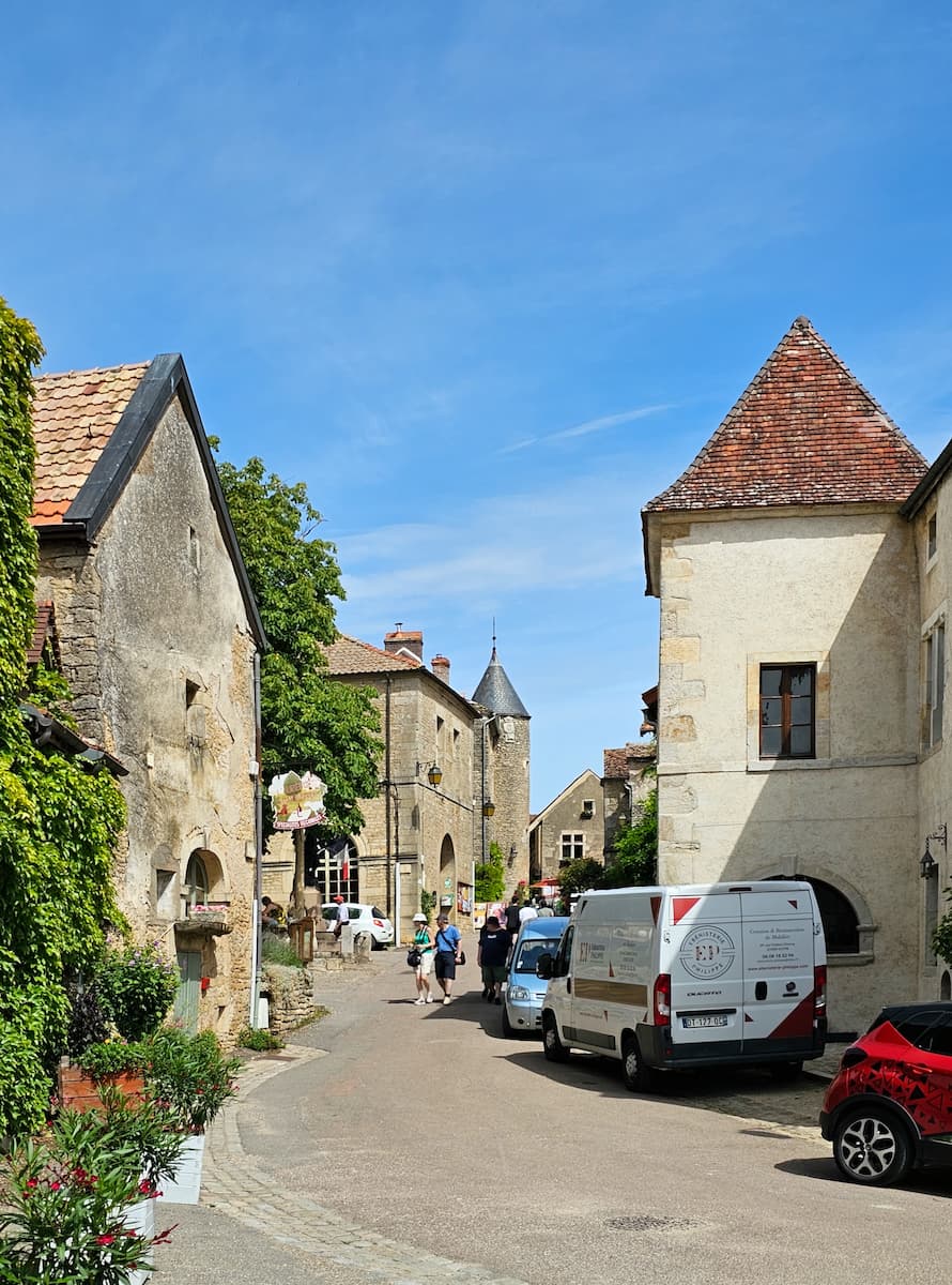 Châteauneuf-en-Auxois, France