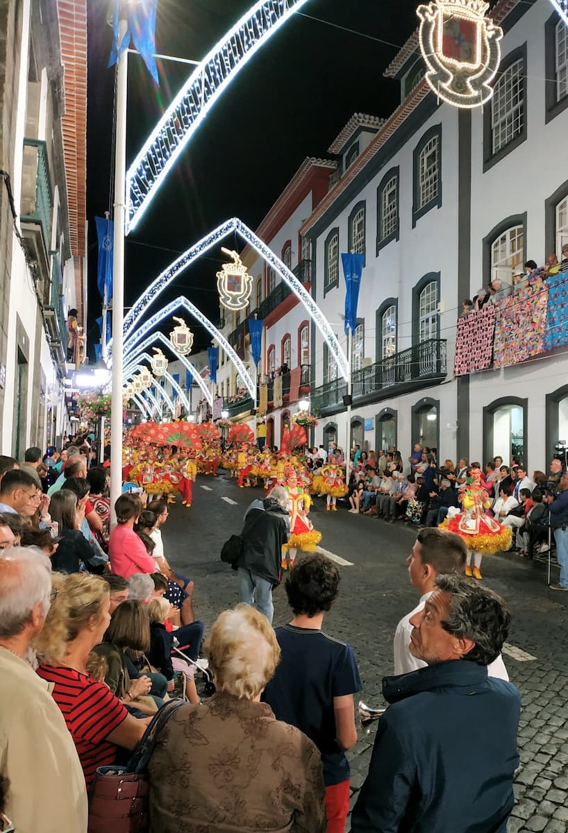 Christmas Rua Direita in Angra