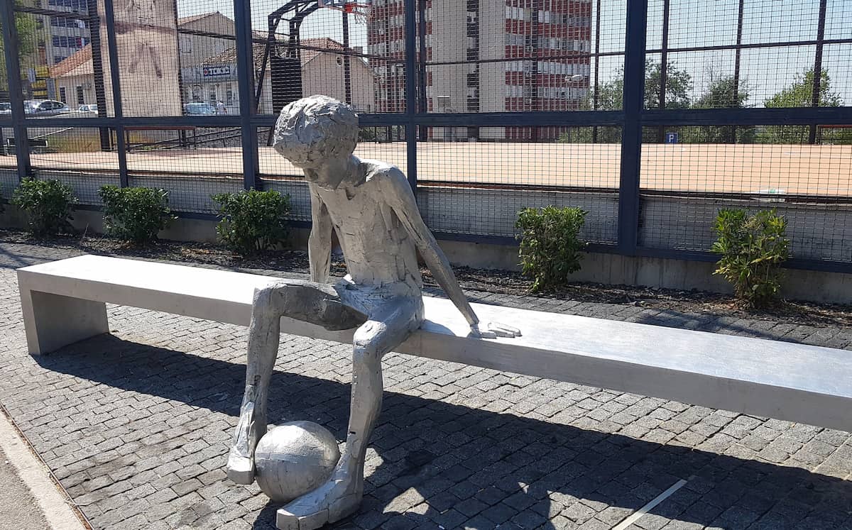 Dražen Petrović Monument, Sibernik