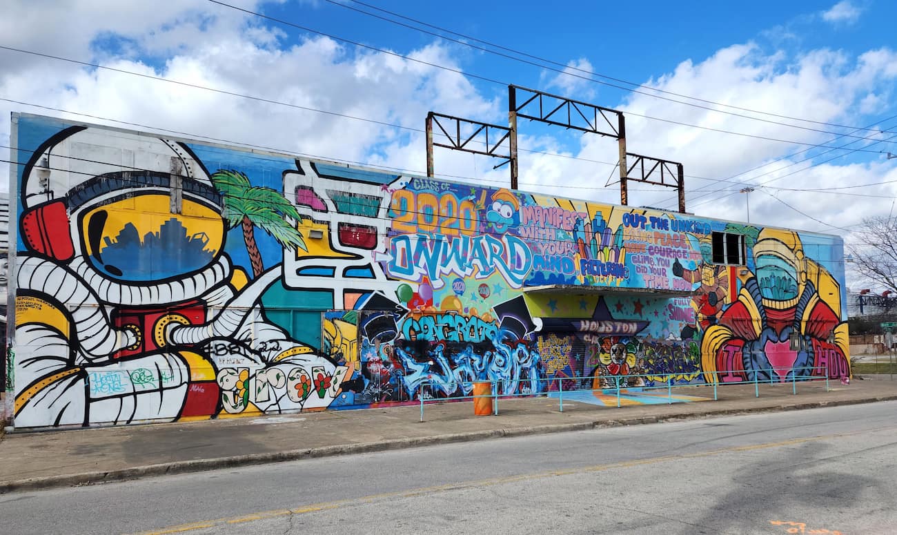 Houston Graffiti Building