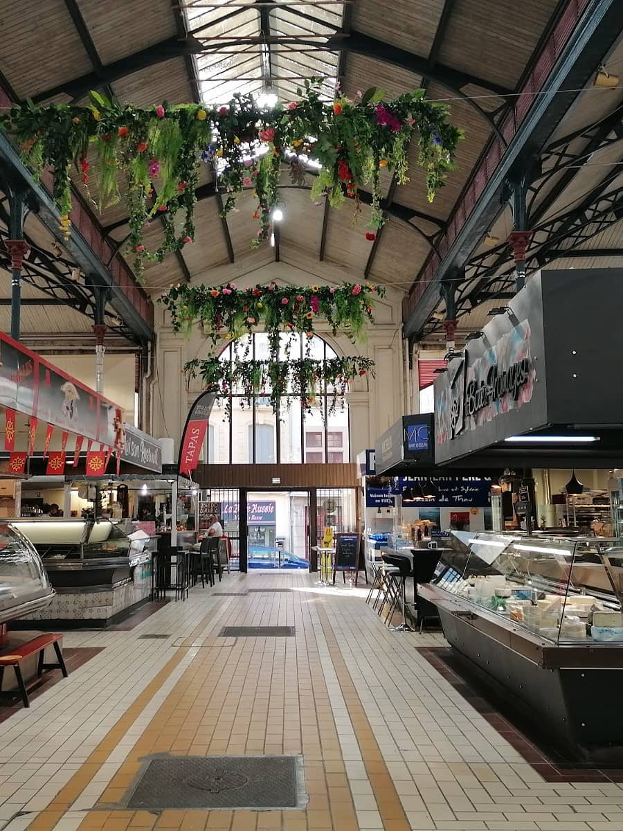 Inside of Les Halles de Béziers, Beziers