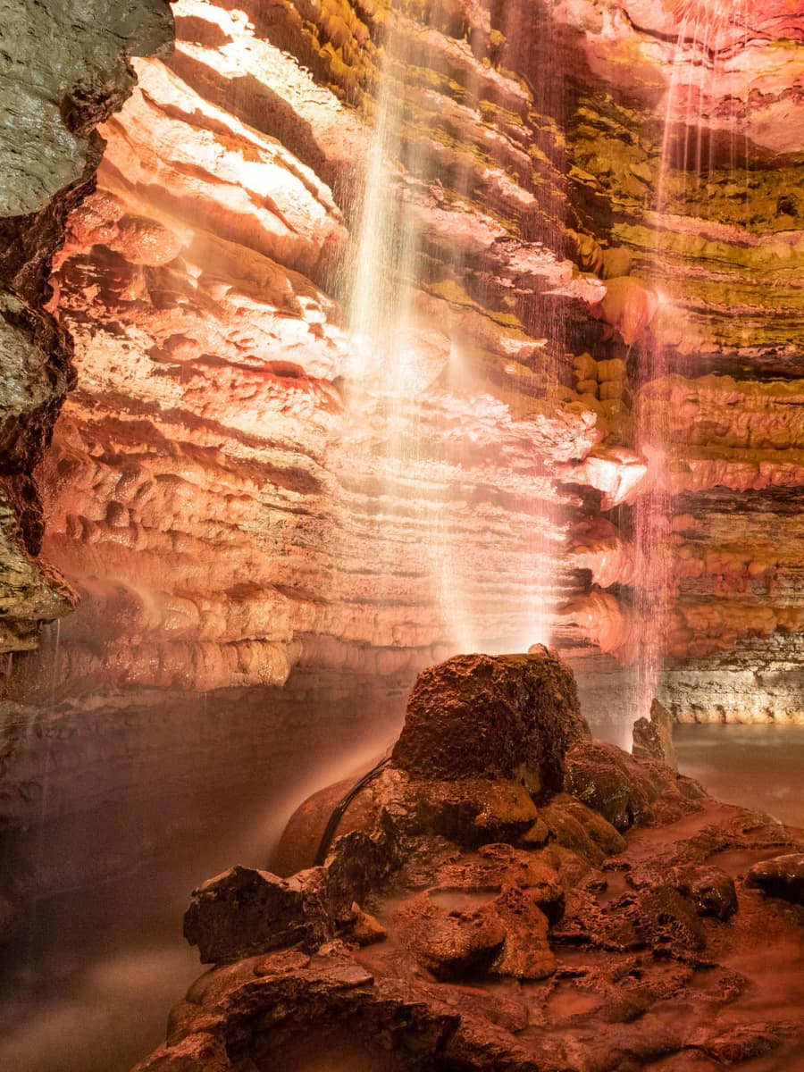 Marvel Cave Tour, Branson