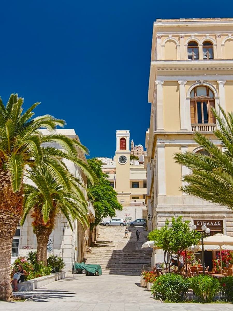 Miaouli Square, Syros