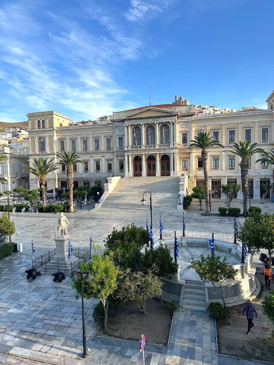 Miaouli Square, Syros
