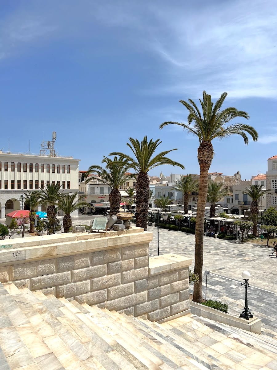 Miaouli Square, Syros