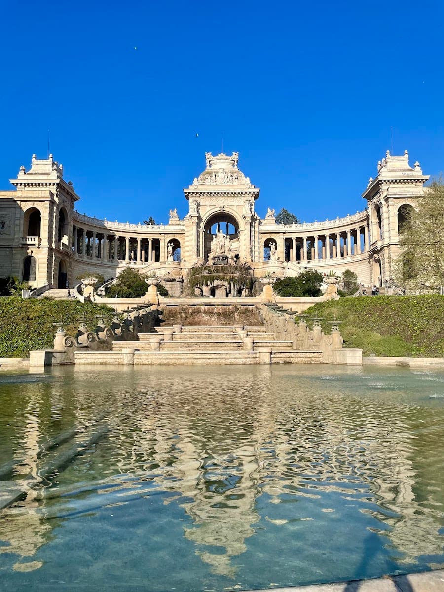 Palais Longchamp, Provence