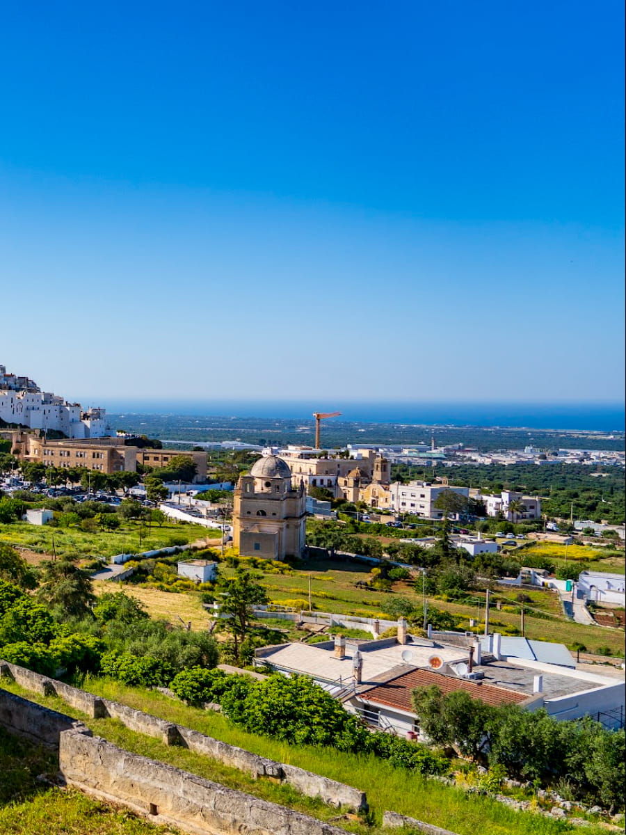 Piazzetta Martiri delle Foibe, Puglia