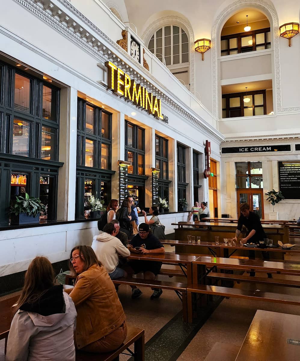 Terminal Bar, Union Station