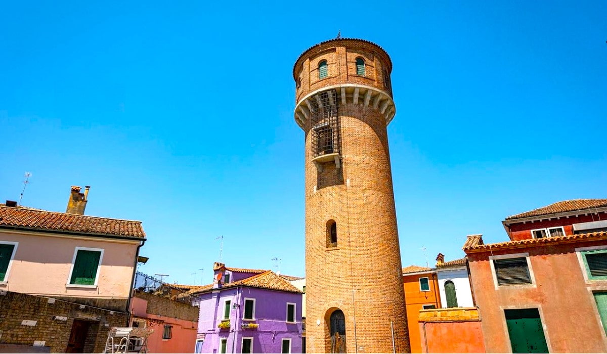 Torre dell’acquedotto, Burano Island