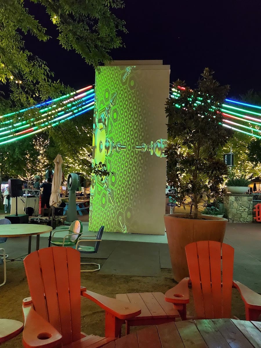 Trinity Groves, Dallas