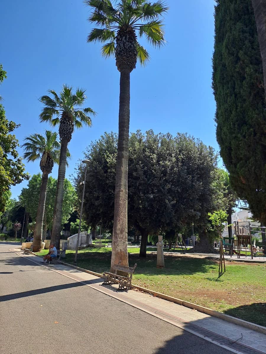 Villa Comunale Sandro Pertini, Ostuni, Puglia