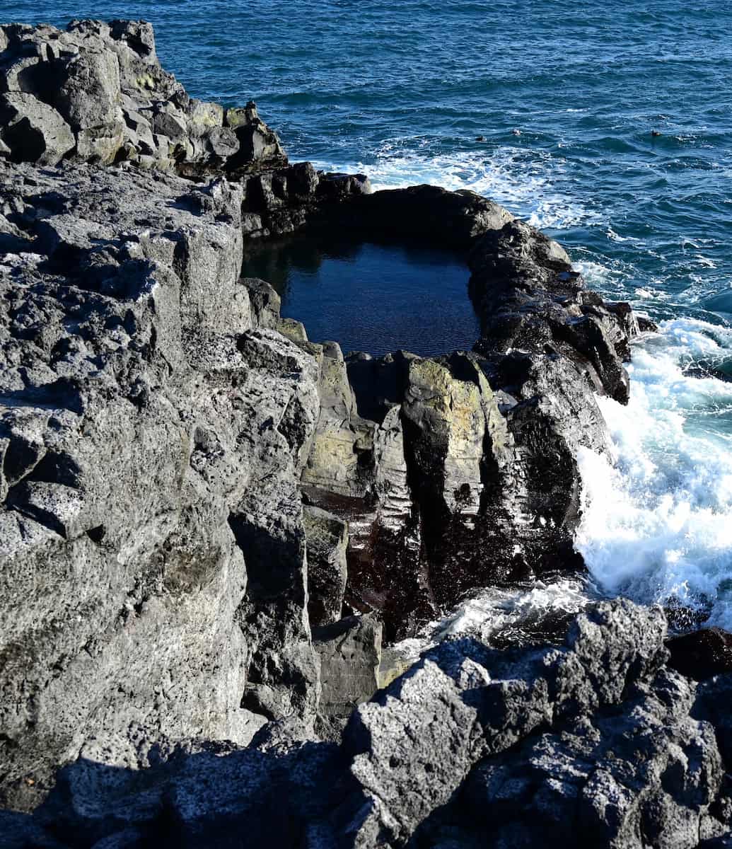 Brimketill Lava Rock Pool Keflavik