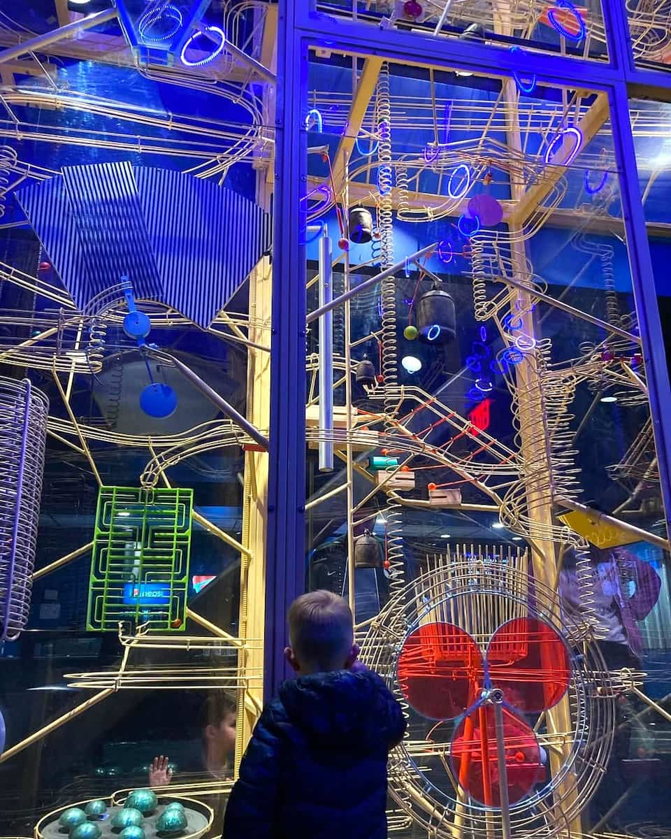 Clark Planetarium, Utah