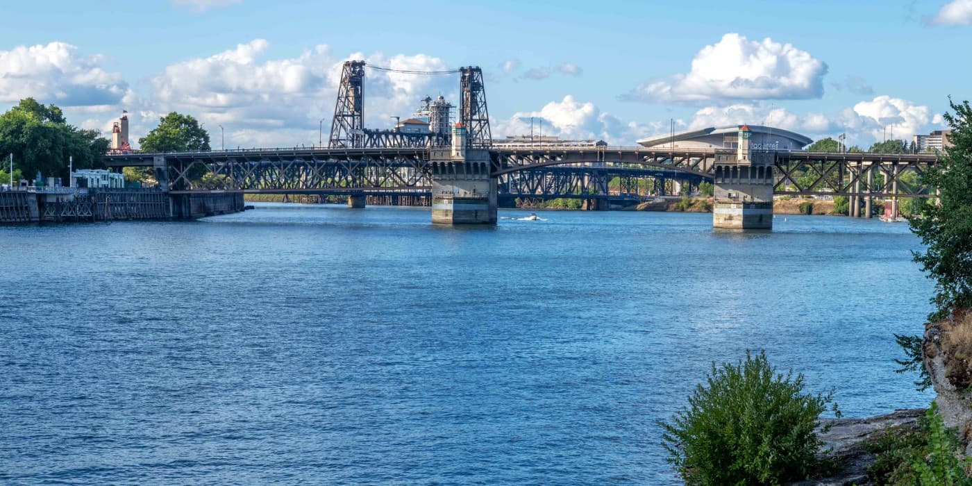 Eastbank Esplanade, Portland