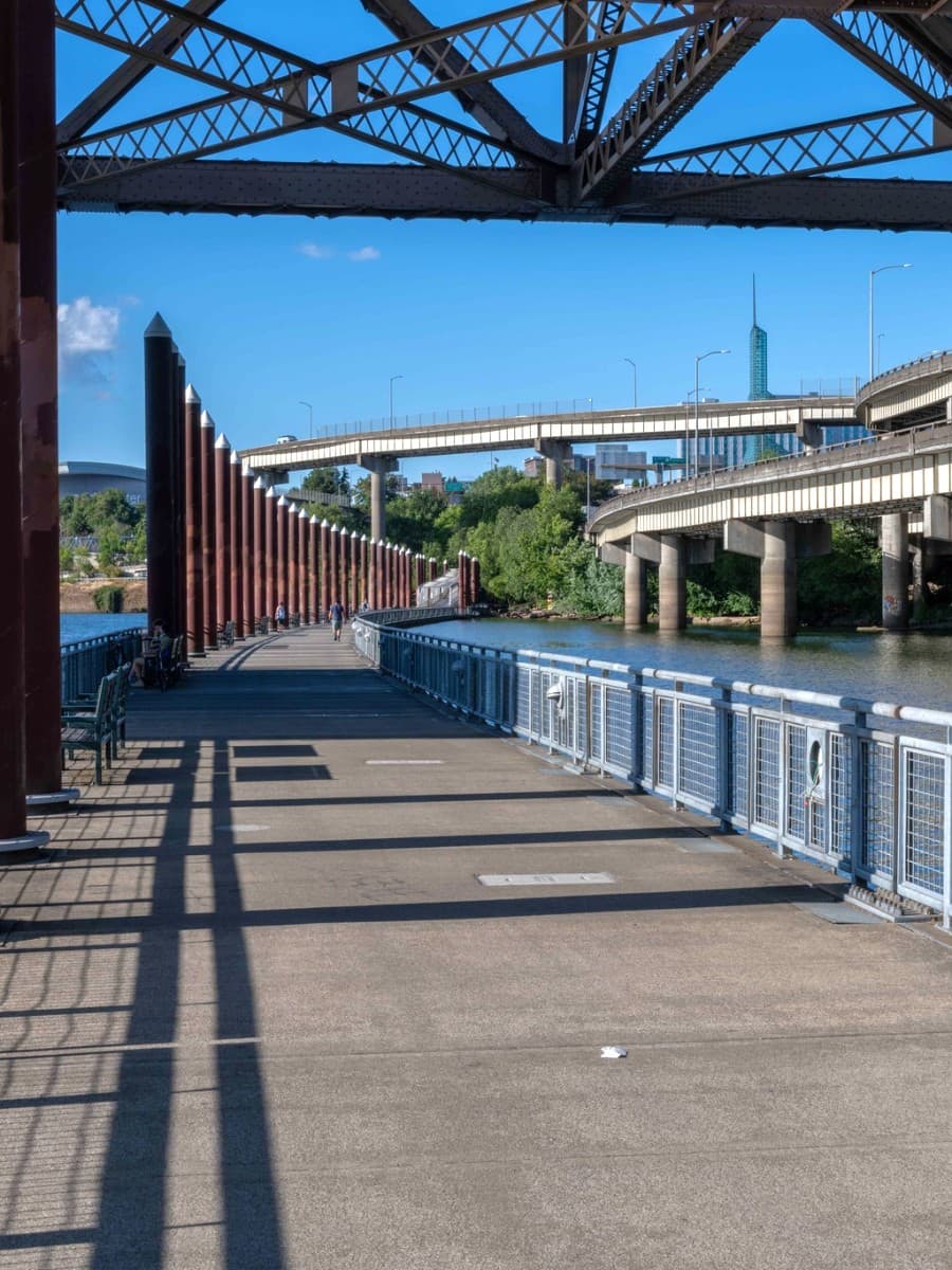 Eastbank Esplanade, Portland