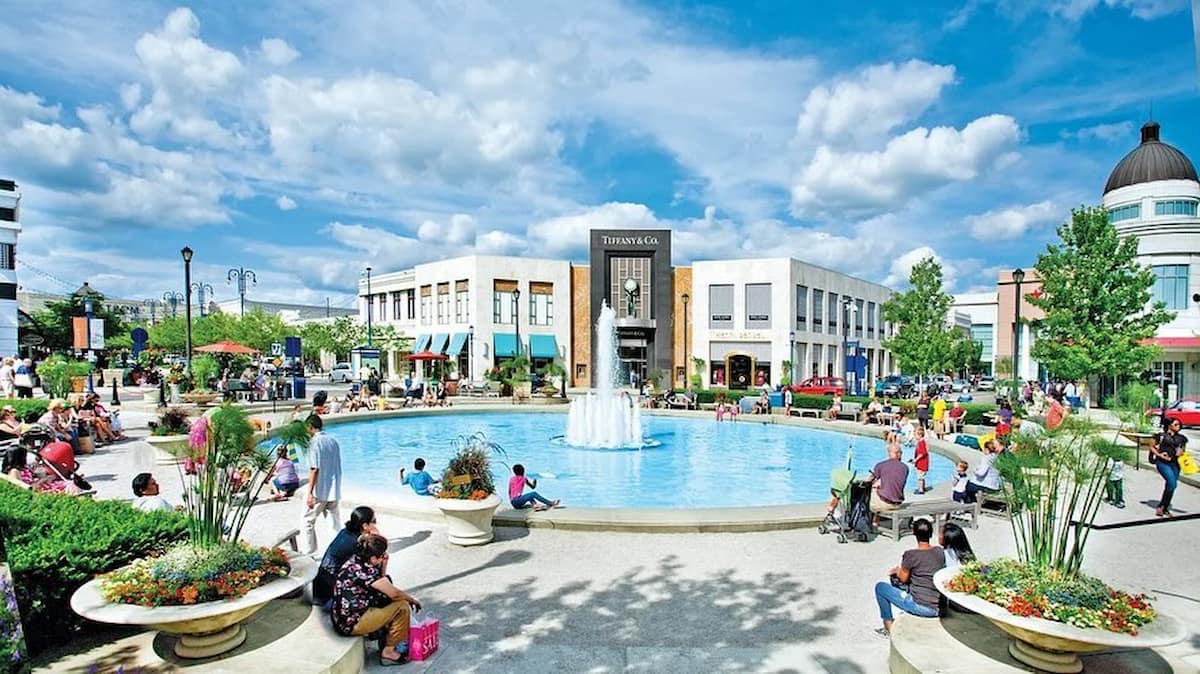 Easton Town Center, Ohio