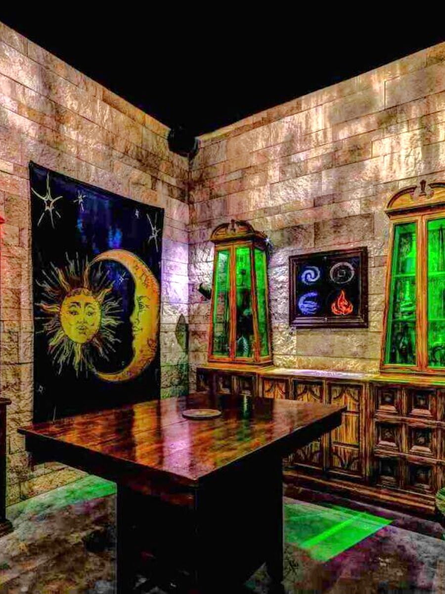 Inside of Escape Rooms, Palm Springs