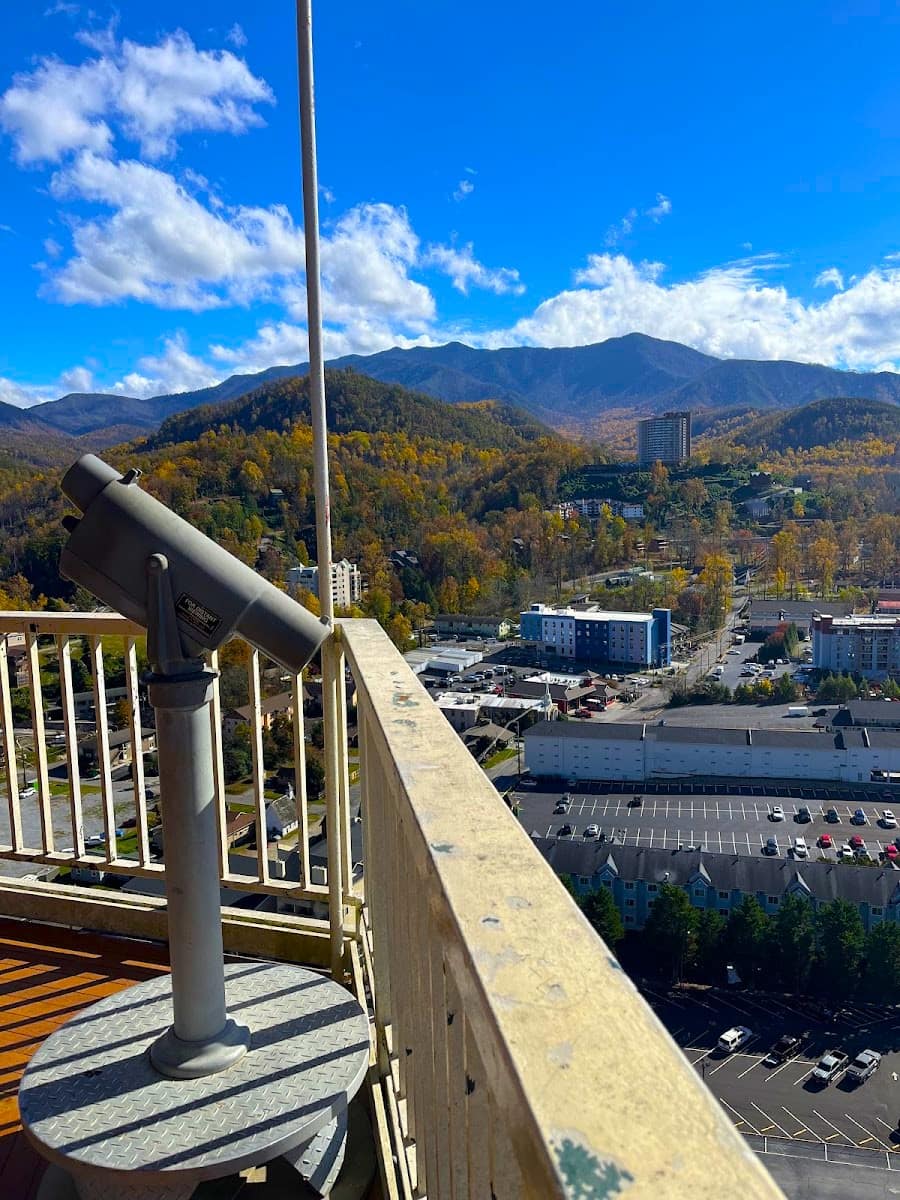 Gatlinburg Space Needle, Tennessee